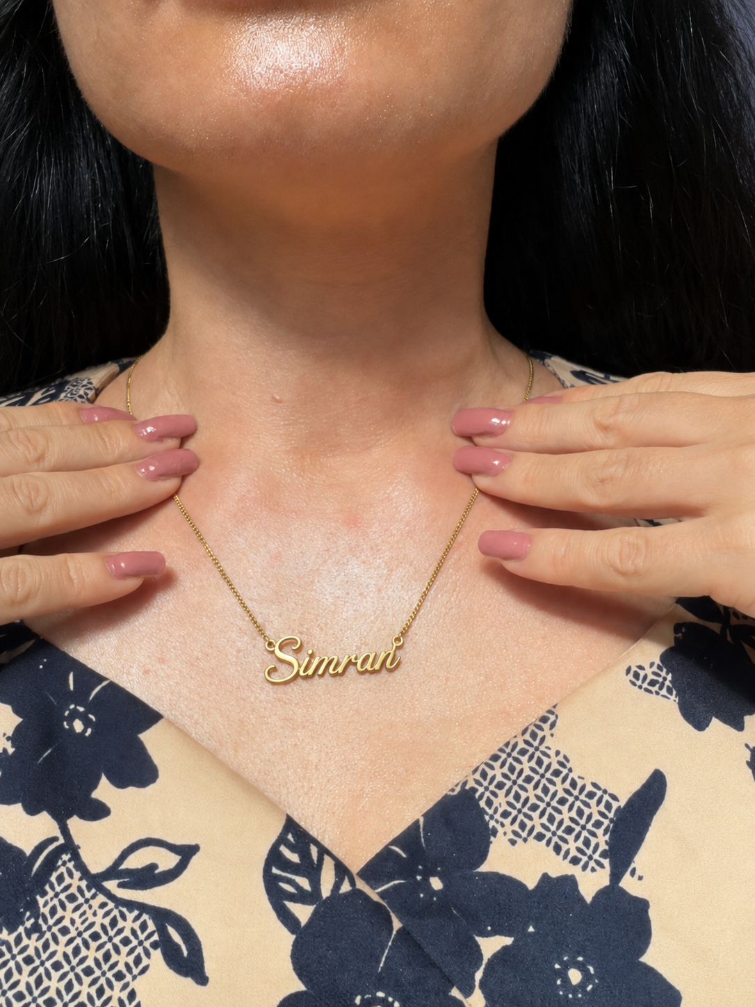 gold necklace view 8